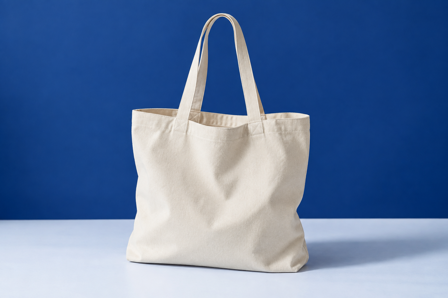 AI-created illustration of an unbranded cotton canvas bag for this fictional product example